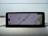 マツダコネクトの10.25インチワイドセンターディスプレイです。『Android Auto』『Apple CarPlay』や独自のコネクテッドサービスに対応したインターフェイスシステムです。