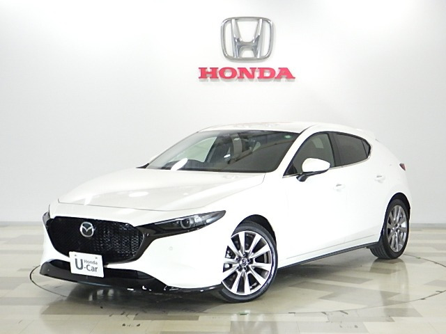 MAZDA3ファストバック 2.0 20S バーガンディ セレクション 