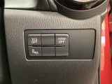 安全装置のスイッチは運転席パネル右下に集約されています。任意で切り替え可能なため状況に合わせてお使いください。