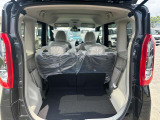■充実のアフターサービス■ 車の販売はもちろん、自社整備工場・自社鈑金工場・オイル交換&点検専門店舗を完備しておりますので納車後もお客様のカーライフをトータルでサポートいたします。