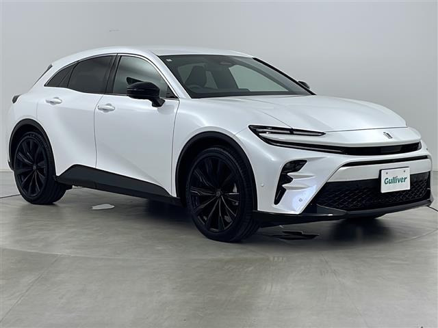 クラウンスポーツ 2.5 Z E-Four 4WD 本革シート