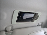 ETC車載器付き☆ セットアップ作業もご依頼いただければご納車までに行います!納車当日から有料道路をご利用いただけます♪