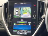 【マルチテレインモニター】車のフロントやサイドのカメラ画像を同時にモニター表示することで、悪路や狭い道を走行時でも周囲の状況確認ができ安心!本格SUVにうれしい装備です♪