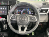 【ステアリングスイッチ】運転中、前方から目線をそらすことなく、オーディオ等の操作が可能な便利機能!安心&快適なドライブを演出してくれます♪