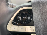【衝突軽減システム】走行中に前方の車両等を認識し、衝突しそうな時は警報とブレーキで衝突回避と被害軽減をアシスト。より安全にドライブをお楽しみいただけます。