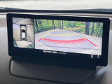 【360°ビューモニター】専用のカメラにより、上から見下ろしたような視点で360度クルマの周囲を確認することができます☆死角部分も確認しやすく、狭い場所での切り返しや駐車もスムーズに行えます。
