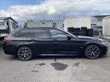 BMWでは人間工学に基づき、長時間運転しても疲れにくいシートに設計しております。