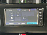 Bluetooth対応、CD再生機能付き。お好きな音楽を聴きながらのドライブは楽しいですよね〜♪