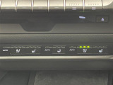 気になる車はすぐにお問い合わせください!画面右側の0066から始まる無料ダイヤルからお問い合わせ下さい!専門スタッフがお車のご質問にお答えいたします!