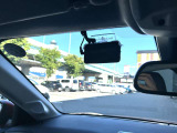 走行中、車両前方で発生したアクシデントなどを、このドライブレコーダーが記録します。万が一の時の証拠資料として有効だから安心です。