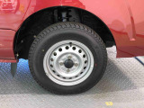 納車前にはプロのメカニックが点検、整備を行いますので安心してお乗り頂けます!!