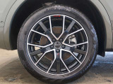 アルミホイール 5Vスポーク スターデザイン アンスラサイトブラック ポリッシュト 8Jx20 255/45R20 (Audi sport)