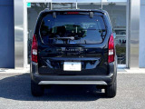 外装は専任スタッフによる真心込めたワックス磨きを実施しております。内装もクリーニングを実施させていただいております。質の良さをご体感くださいませ。