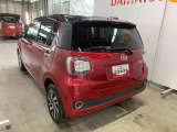 当店ではダイハツ認定U-CARをはじめ、お手頃価格のお車や、オトクなナビ付き車、オプション充実の高年式車をはじめ、ダイハツ車以外も豊富にラインナップしております。
