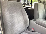 ベッドキット等の車中泊用アイテムの取り付けも実績多数ございますので、お気軽にご相談ください!