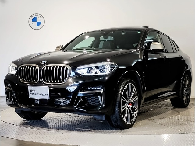 X4 M40i 4WD 