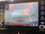 バックガイドモニターで、後方を確認しながら安心して駐車することができます。運転初心者も熟練者も必須の機能ですよ!