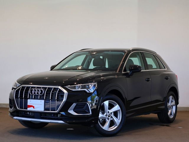 Q3 35 TFSI アドバンスド 