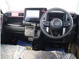 当店では中古車でも残価設定型ローンで乗れます。また当店ではご購入のお車(ガソリン国産車)全て次回お乗り換えまでオイル交換無料となります。