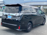 ヴェルファイア ハイブリッド 2.5 ZR E-Four 4WD 