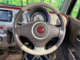 【純正革巻きステアリング】上質な革を使用することで、手にしっかり馴染みとても運転しやすいハンドルです♪