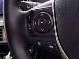 ステアリングスイッチ装備!運転しながら手元でオーディオの操作などができます。