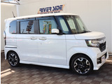 【車屋】として、長く車業界に従事した経験豊富なスタッフが在籍しております。