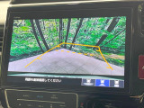 【バックカメラ】駐車時に後方がリアルタイム映像で確認できます。大型商業施設や立体駐車場での駐車時や、夜間のバック時に大活躍!運転スキルに関わらず、今や必須となった装備のひとつです!