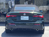 BMWを熟知したメカニックによる、360度の納車前点検。ドイツ本国と同様の教育・訓練を受けたメカニックが徹底的に点検、整備した後にお客様にお引渡しします。