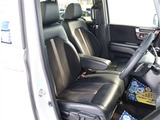 『1台』のお車に対して、こだわって仕入れを行っております。オプション装備装着車となります!