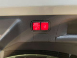 【EASY-PACK自動開閉テールゲート】運転席・リモコンキー・テールゲートのスイッチで、テールゲートが自動開閉します♪テールゲートの開口角度の設定も可能です!どなたでも扱いやすくなっております。