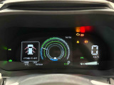 様々な車両情報を表示できるアクティブマルチインフォメーションメーターは4つのデザインからお好みをチョイス!