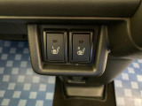 運転席・助手席にはシートヒーター機能が付いています。寒い日の心強い味方です♪
