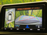 【パノラミックビューモニター】専用のカメラにより、上から見下ろしたような視点で360度クルマの周囲を確認することができます☆死角部分も確認しやすく、狭い場所での切り返しや駐車もスムーズに行えます。