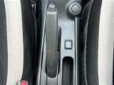 気になる車はすぐにお問い合わせください!画面右側の0066から始まる無料ダイヤルからお問い合わせ下さい!専門スタッフがお車のご質問にお答えいたします!