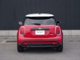 【新車取扱い】当店では新車のお取り扱いもございます。ご自宅でMINIの試乗のご希望等もぜひご相談くださいませ。