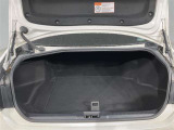 ☆充分なお荷物がお積み頂けるトランクルーム♪見た目より広いです
