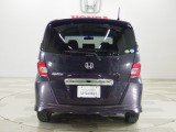 エンジンルーム・足まわり・下まわり・等の点検など「Hホンダ中古車商品化整備基準に基づいた点検整備に加え、エアコンの効き具合、パワーウインドウ・パワードアロックの作動確認など、徹底チェックを行います。