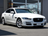ジャガー XE 20t ピュア