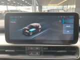 自動車保険について。正規ディーラーだけの特別なブランド保険に加入いただけます。基本補償に加え5つの項目をカバーする「プレミアムプラス」と、長期契約による安定した保険料で、さらなる安心と満足を提供します