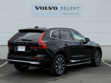 ◆バック/万が一を考え、安全性を重視する方に選ばれているVOLVO車。ドアを開閉するとその重み・厚みに驚くはず