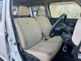 気になるお車がありましたら右の電話番号から直接お店にお問い合わせください。支払方法から車両情報、状態までなんでもご説明させて頂きます。スタッフ一同ご連絡お待ちしております。