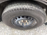 当店の車はルームクリーニング施工済み!納車前には手がけWAX、室内仕上げ清掃で納車をおこなっております!