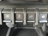 気になる車はすぐにお問い合わせください!画面右側の0066から始まる無料ダイヤルからお問い合わせ下さい!専門スタッフがお車のご質問にお答えいたします!