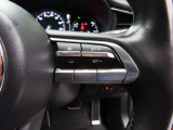 ☆クルーズコントロールはアクセルから足を離しても車速を一定に保つことが出来ます。ずっとアクセルを踏んでいる必要がないため、ドライバーの負担軽減に繋がります☆