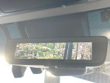 【デジタルインナーミラー】後席の大きな荷物や同乗者で後方が確認しづらい時でも安心!カメラが撮影した車両後方の映像をルームミラー内に表示。クリアな視界で状況の確認が可能です!