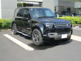 ディフェンダー 110 X ダイナミック HSE 3.0L D300 ディーゼル 4WD 