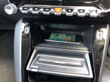 置くだけで充電ができるスマートフォンワイヤレスチャージ機能