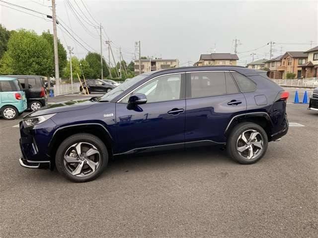 トヨタ RAV4 PHV 2.5 G Z E-Four 4WD の中古車詳細 (17,000km, ダーク