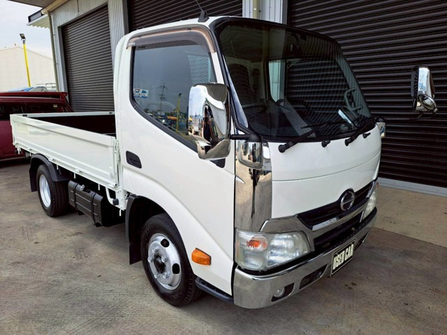 デュトロ  平 積載2t